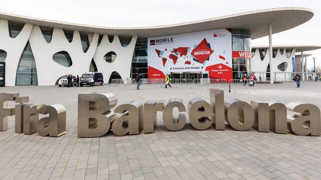 MWC2016國產(chǎn)手機(jī) “陰盛陽衰” 不務(wù)正業(yè)小心機(jī)
