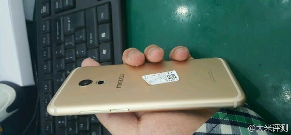 魅族PRO 6真機(jī)曝光，或使用雙攝像頭，價(jià)格2999