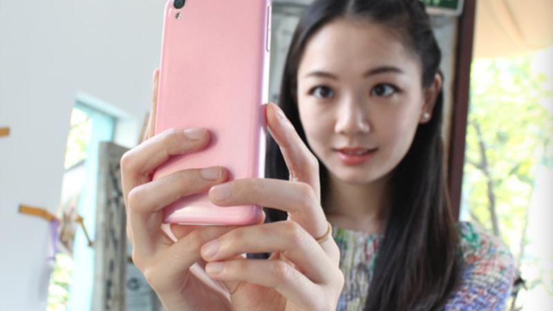 產(chǎn)品屢敗屢戰(zhàn)？沒關(guān)系，“自拍產(chǎn)業(yè)”的市場還大著呢！