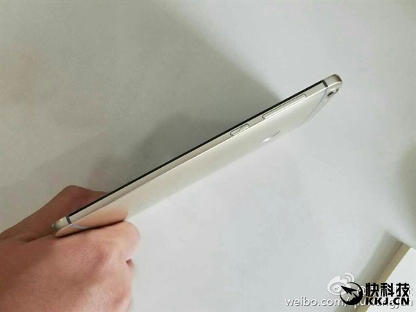 小米5S強(qiáng)敵！全球首款驍龍821手機(jī)是它：售價(jià)殘暴