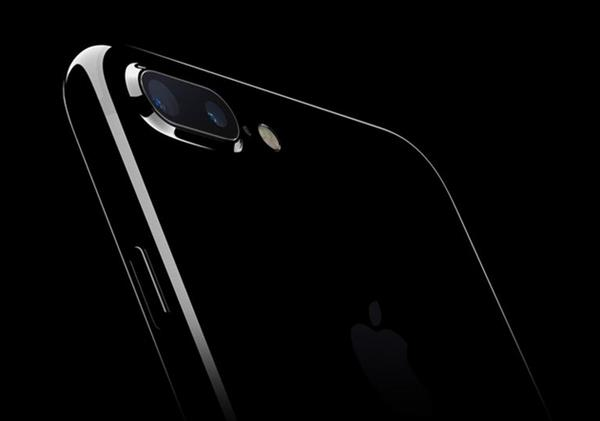 iPhone 7配置已被安卓“玩爛”？為啥還賣這么好