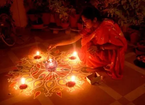 印度Diwali引發(fā)手機(jī)廠商“大戰(zhàn) ”