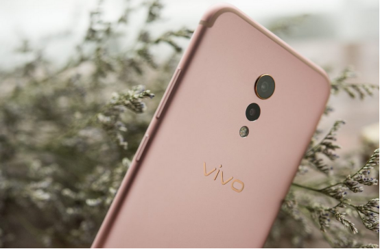 vivo Xplay6 今日雙12正式開賣！雙攝+曲屏商務(wù)好幫手