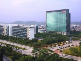 [1·17早報]東莞兩家千億級企業(yè)誕生;全球手機(jī)核心零部件或?qū)⒍倘? title=