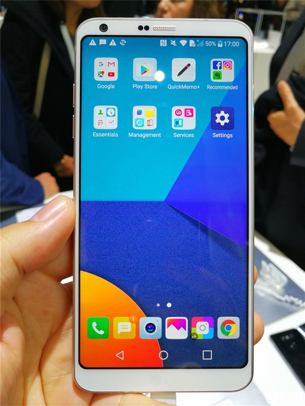 小米MIX/LG G6全面屏無(wú)意義！索尼：手機(jī)用16:9最完美