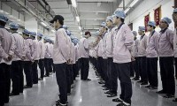 紐約畢業(yè)生臥底蘋(píng)果代工廠 揭秘iPhone制造工人生活