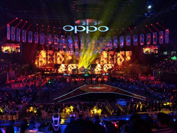 OPPO R11發(fā)布:售價(jià)2999元 半個(gè)娛樂圈的明星都來了
