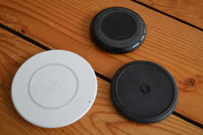 Mophie vs RavPower vs Belkin: 哪家無線充電板最強(qiáng)？