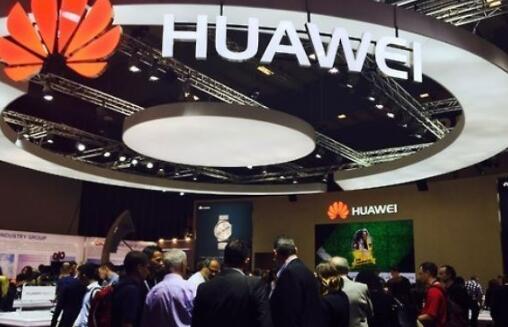 韓媒:全球手機廠商發(fā)力AI智能手機 蘋果華為首開先河