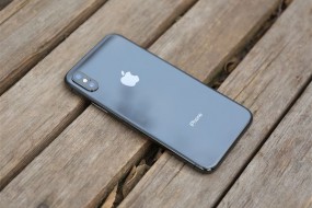 蘋果獲得新專利 iPhone攝像頭又上一臺階?
