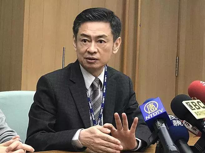 1個月市值蒸發(fā)上千億 深入解讀大立光股價溜滑梯之謎