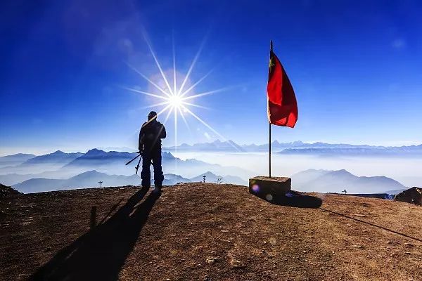 華為紅旗不會(huì)永遠(yuǎn)飄揚(yáng) 希望下一個(gè)倒下的不是自己
