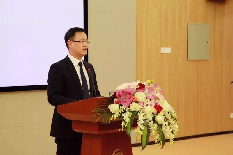 開放合作取得重大成果，水晶光電攜手德國肖特成立合資公司晶特光學(xué)