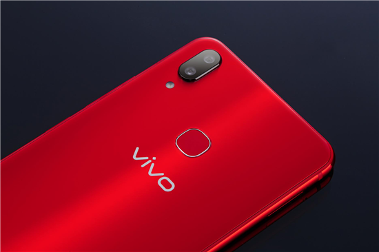 vivo X21i真機圖賞:全新設計語言與極致工藝的巔峰之作
