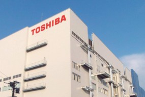 東芝完成向貝恩財團出售芯片業(yè)務 并回購40%股權