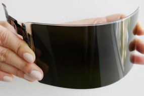 三星發(fā)布不碎型OLED面板：1.2米跌落26次仍完好