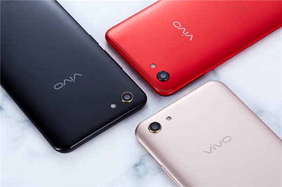 vivo Y81s首發(fā)圖賞：全屏視野暢玩不停，引領(lǐng)千元機(jī)新潮流