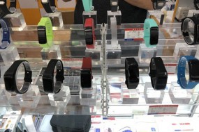 深圳華強北智能手環(huán)調(diào)查：品牌那么多 功能差不多