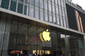 蘋果前CEO談庫(kù)克：把iPhone做成了奢侈品 5年內(nèi)會(huì)看到繼任者
