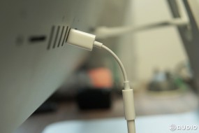 當(dāng)iPhone銷量數(shù)據(jù)步其耳機(jī)插孔后塵時(shí) 投資者憤怒了