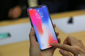 蘋果重啟iPhone X救場三星柔性OLED，受益的或是中國面板企業(yè)
