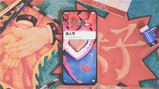 vivo X23幻彩版情人節(jié)視頻引熱議，網(wǎng)友：這才是我的愛情