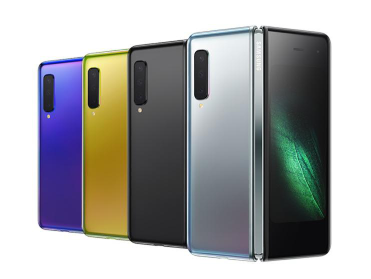 開(kāi)創(chuàng)智能手機(jī)新品類：三星折疊手機(jī)Galaxy Fold解析