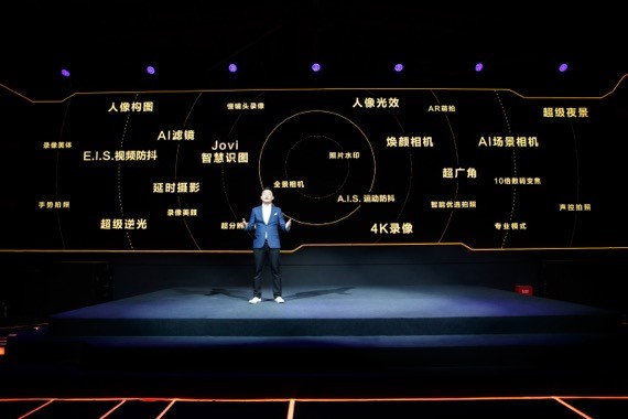 名副其實雙冠軍 iQOO全平臺銷售成績喜人