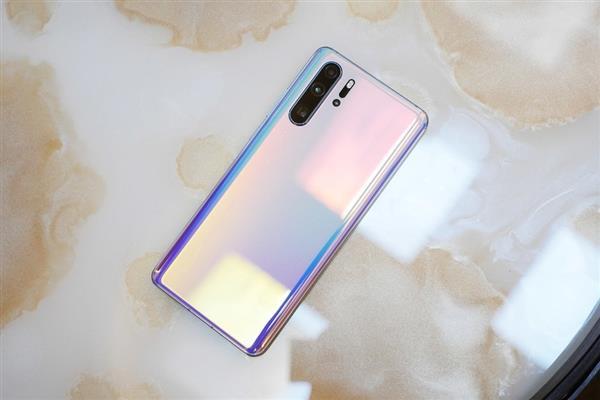 華為P30系列國行4月11日亮相:全球首批備貨超600萬臺!