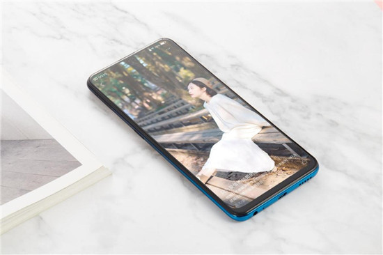 全新vivo S1上手：時(shí)尚、實(shí)力完美邂逅，體驗(yàn)超預(yù)期