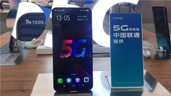 vivo首家5G體驗(yàn)專區(qū)在上海揭牌，5G現(xiàn)場(chǎng)測(cè)速比4G快二十倍