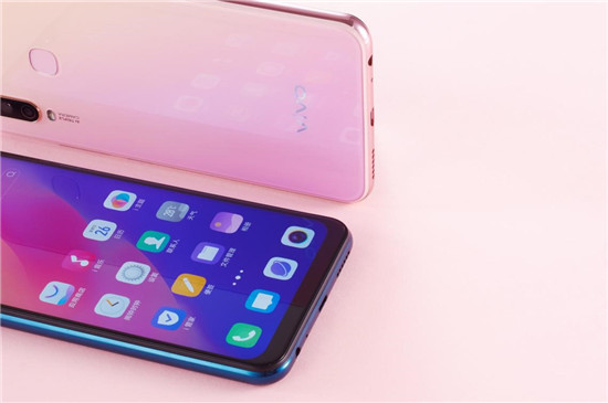 vivo Y3美圖賞析：引領(lǐng)潮美外觀設(shè)計，盡顯時尚活力