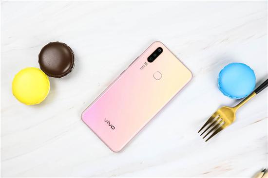 vivo Y3拍照實測：細節(jié)與質(zhì)感并存，見證三攝震撼視野