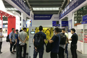 普盛旺攜藍(lán)寶石系列及陶瓷系列新材料、全自動(dòng)絲印機(jī)亮相柔性顯示3D玻璃展