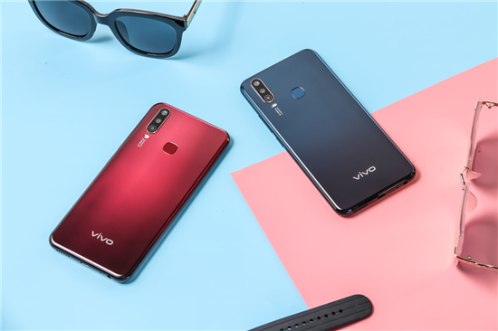 讓美更深邃！閃充強續(xù)航vivo Y3 4GB+64GB版新配色正式開售