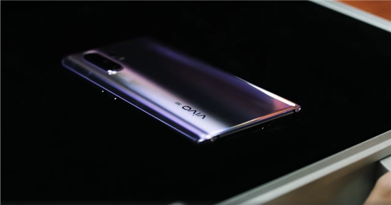 vivo再發(fā)5G新機(jī)，強(qiáng)大遠(yuǎn)攝功能帶來專業(yè)影像旗艦