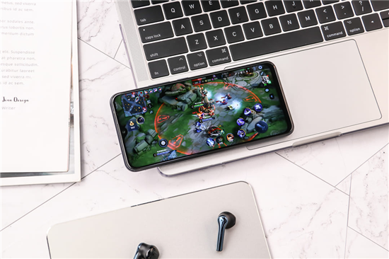 vivo Z5i評測：強(qiáng)勁性能與長效續(xù)航的結(jié)合體，打造全新體驗