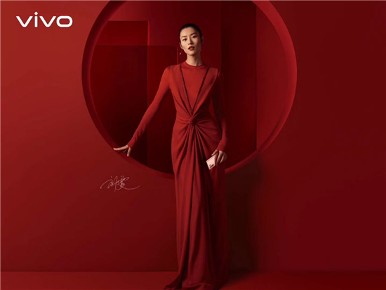 vivo劉雯三度聯(lián)手，vivo X30 5G旗艦新機(jī)時(shí)尚感爆表