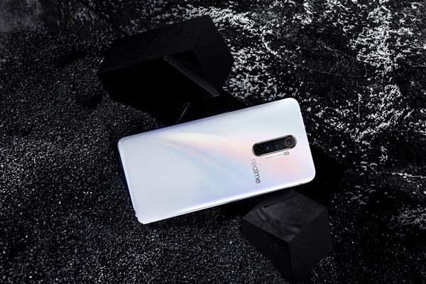 realme 國內(nèi)市場2020年將全面切入5G，不再推出4G手機